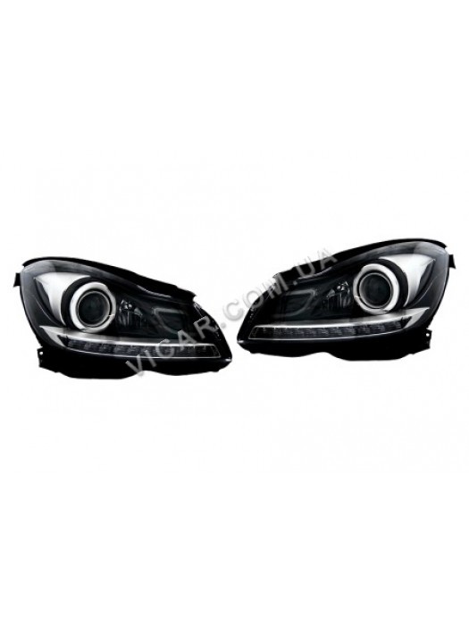 Передние тюнинг фары Mercedes W204 (07-14)